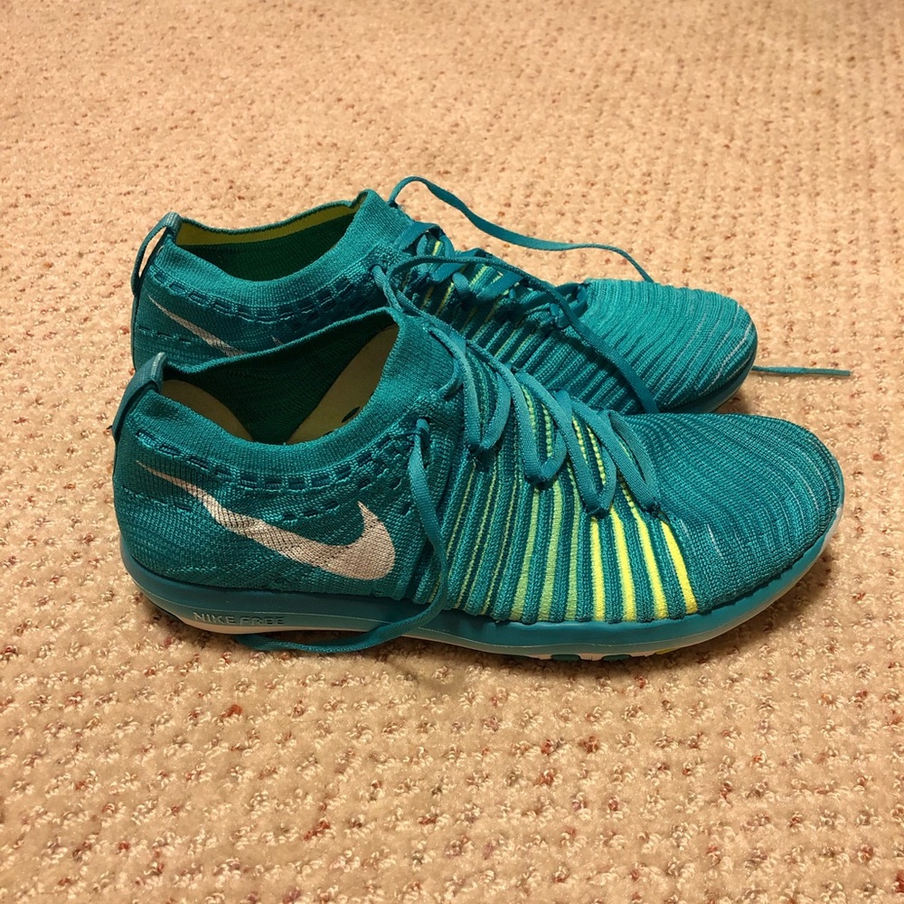 Women’s Nike free training shoes